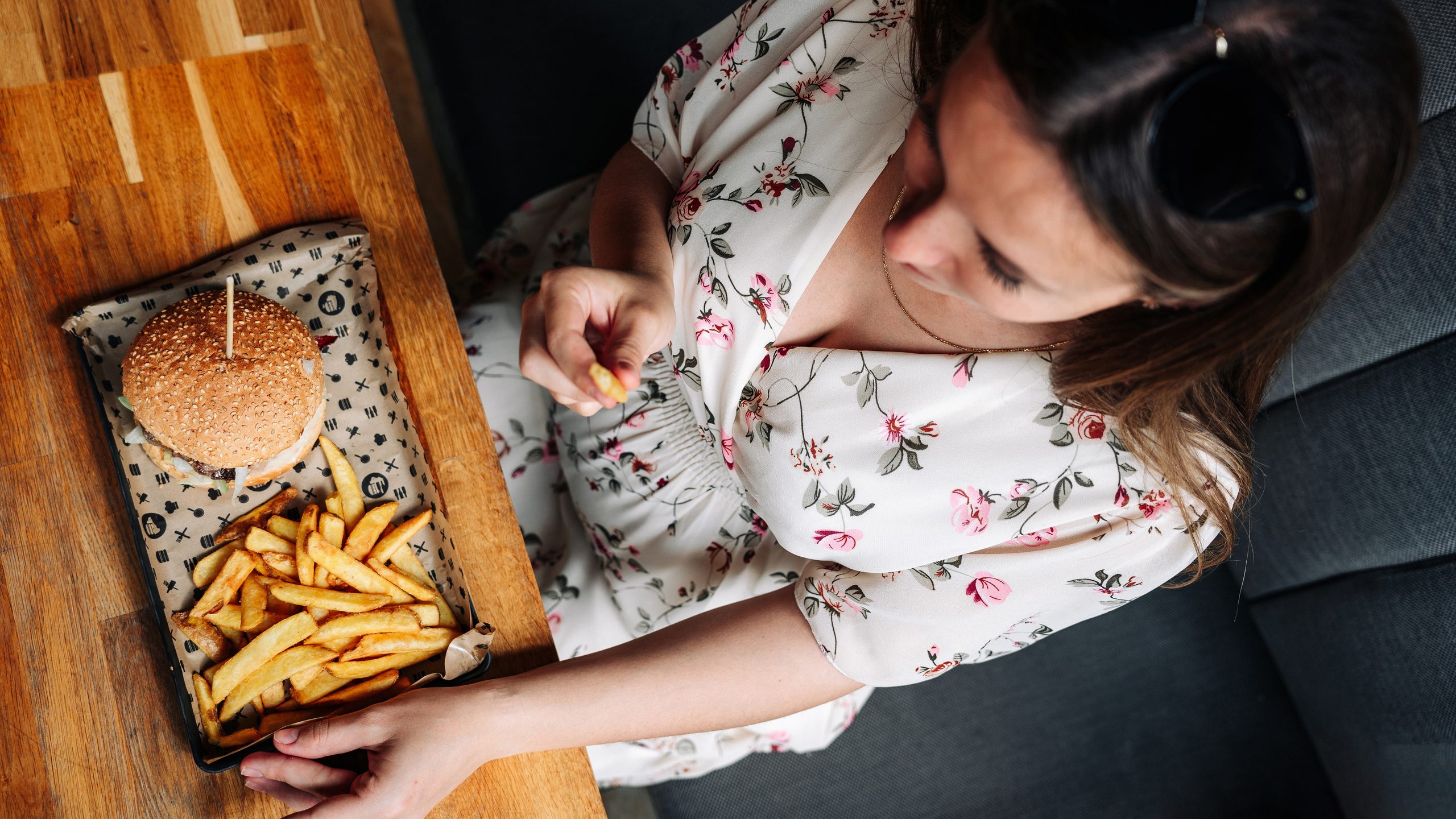 Heißhunger in der Schwangerschaft: Musst du für Zwei essen?