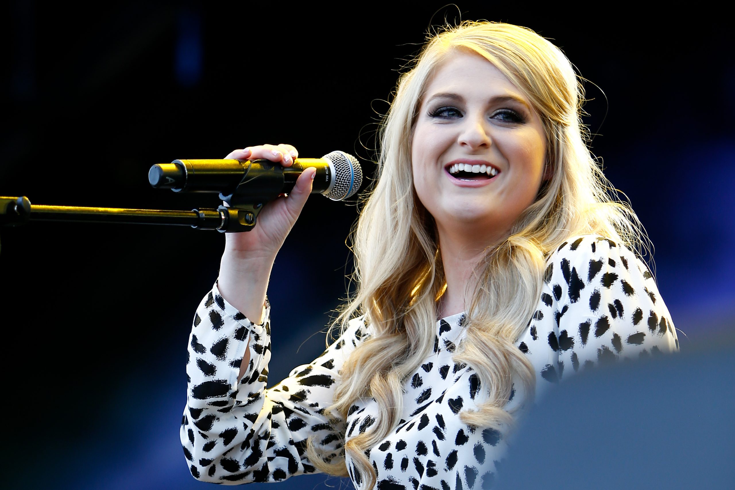Die Sängerin Meghan Trainor auf der iHeartRadio Music Festival Village Show.
