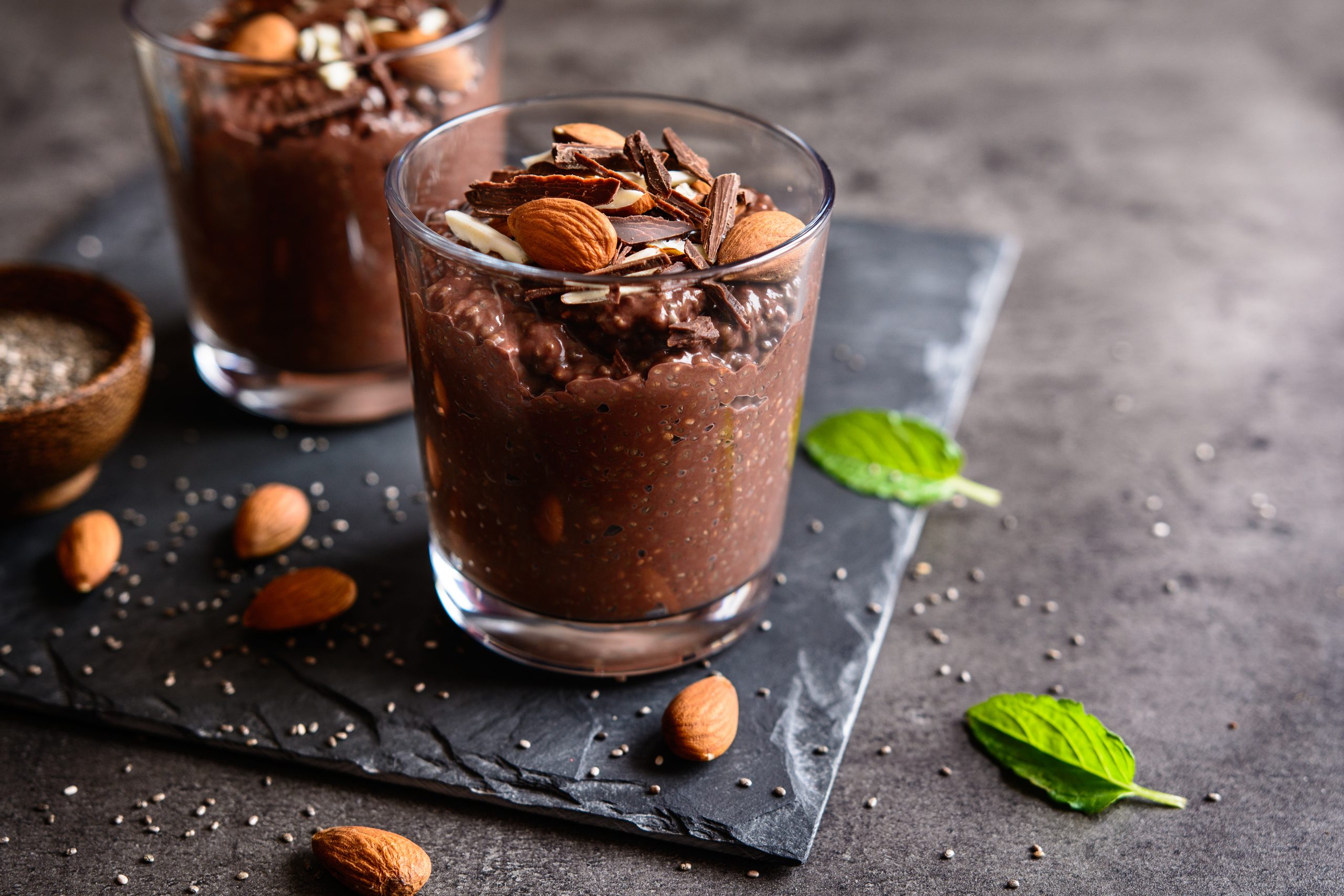 Haselnussiger Choco-Chia-Pudding – Heute nasch‘ ich vegan!
