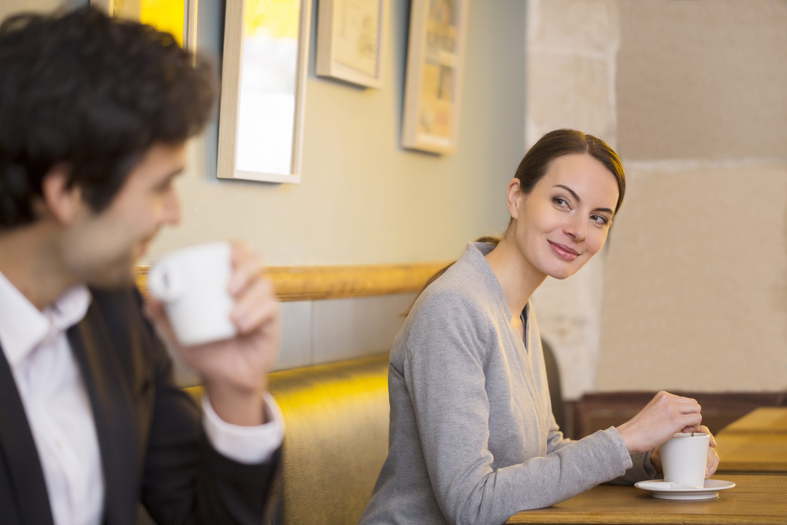 Frühlingsgefühle: Wenn die Liebe ruft, folgt das Flirten