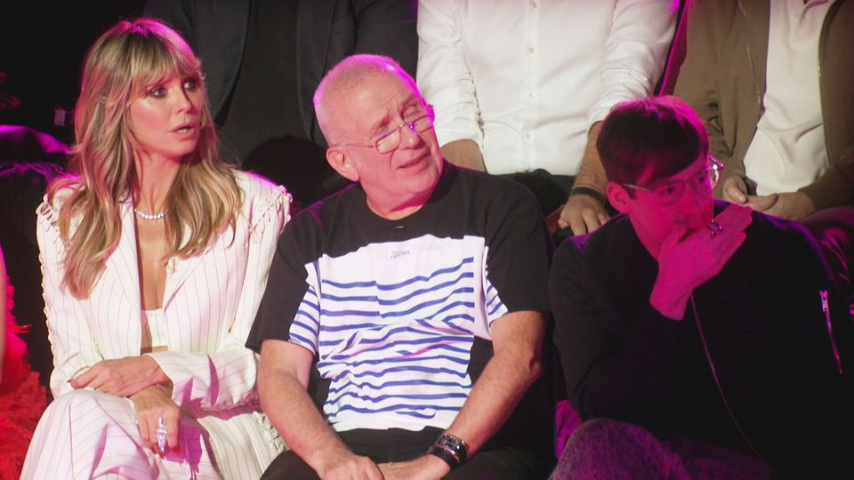 Die erste Fashion-Show wird zur Stolperpartie