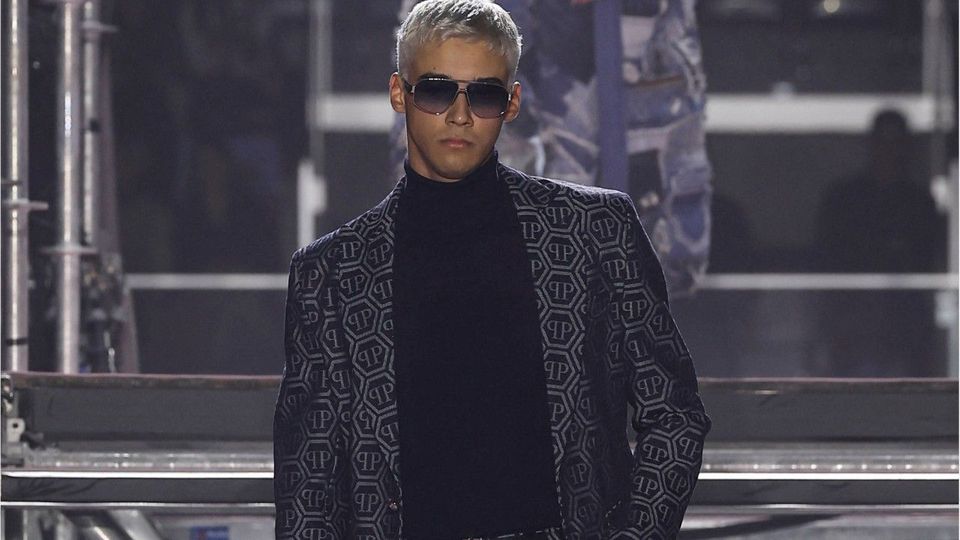 Verona Pooths Sohn Diego modelt in Mailand