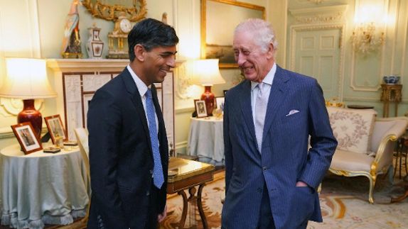 König Charles: Erste Audienz nach Krebs-Diagnose wirft Fragen auf