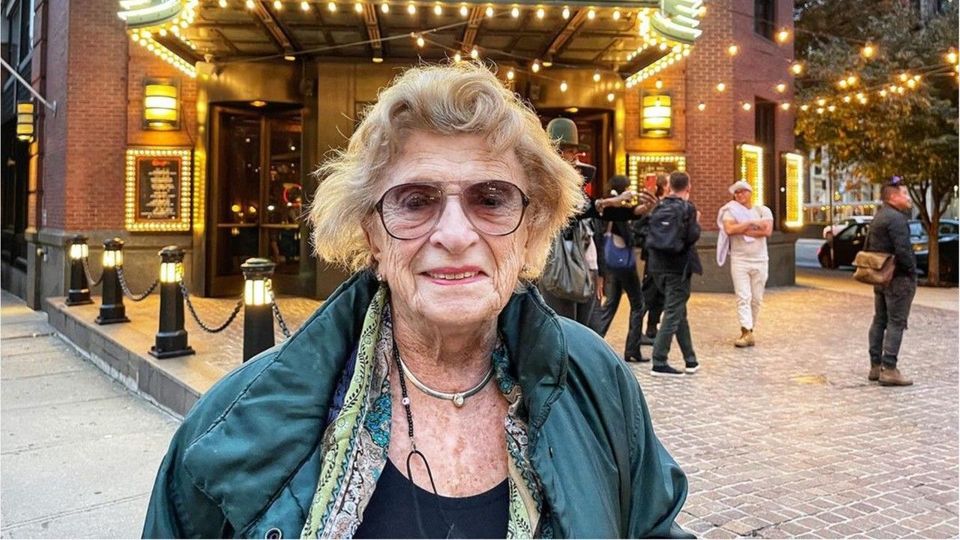 100-Jährige Oma verrät: Das ist das Geheimnis für ein langes Leben