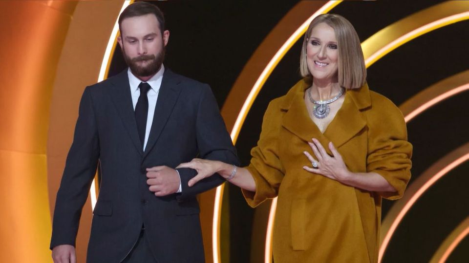 Unheilbar krank: Überraschungsauftritt von Celine Dion bei den Grammys