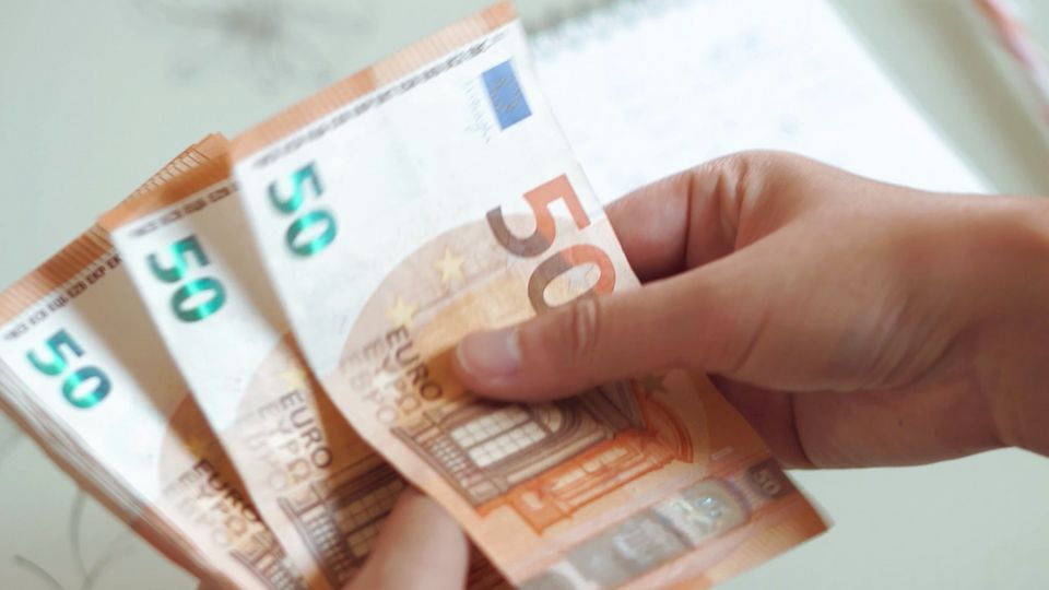 Nettoeinkommen steigt: So viel mehr Geld landet auf dem Konto