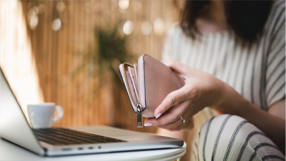 Gehaltsreport 2024: In diesen Jobs verdient man das meiste Geld