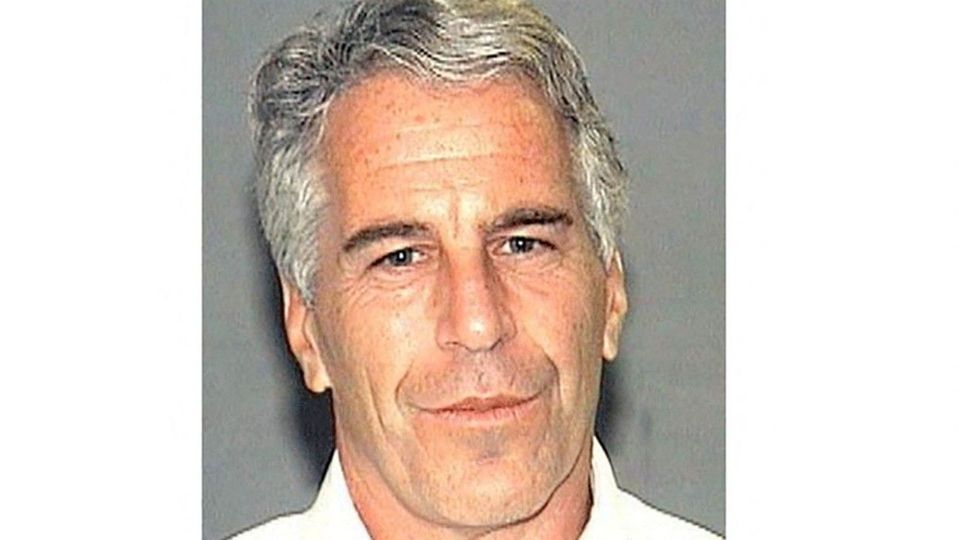 Klarnamen veröffentlicht: Diese Prominenten stehen auf der Epstein-Liste