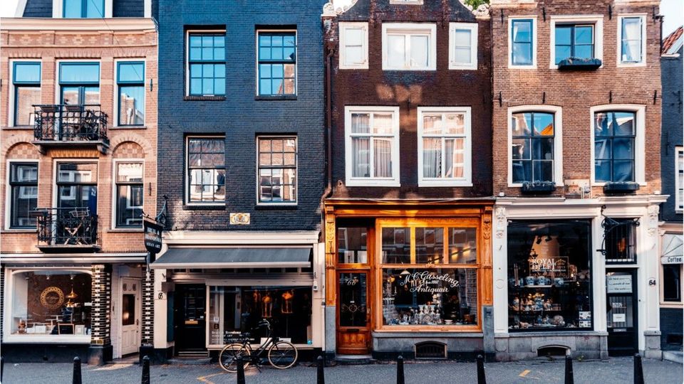 Amsterdam gegen Massentourismus: Das berühmte Rotlichtviertel soll weg