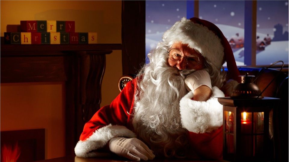 Tradition unter Druck: Darum kommt der Weihnachtsmann immer seltener zu Besuch