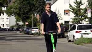Zunehmende Unfälle: E-Scootern – einfach, schnell, gefährlich