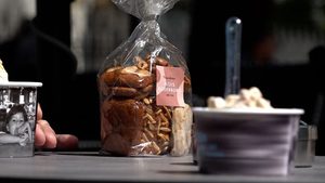 Weihnachtsgebäck im Sommer: Lambertz startet früh