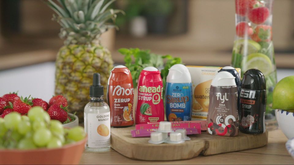 Gesünder als Cola und Softdrinks? Das steckt in Zero-Sirups, Waterdrop und Co.