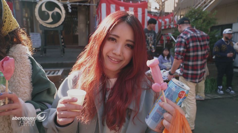 Achim mittendrin: Japans schrillstes Fest und ein heiliger Auftrag