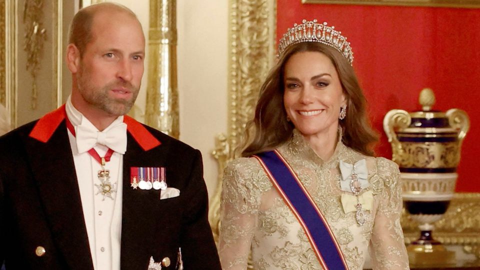 Prinzessin Kate bezaubert Trump in Spitzenrobe