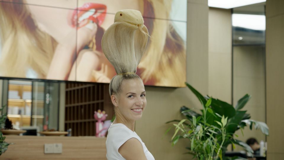 Crazy Haarkunst aus China: Wenn der Friseur zum Bildhauer wird