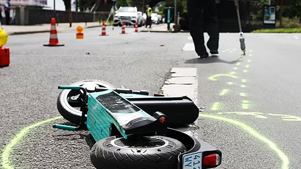 Bald Führerscheinpflicht für E-Scooter?