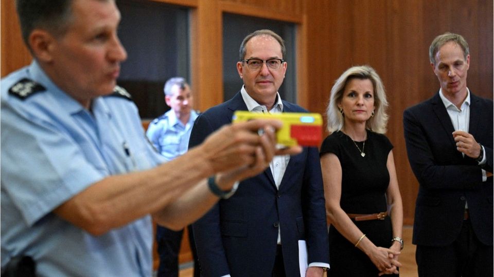 Bundespolizei darf jetzt Taser einsetzen