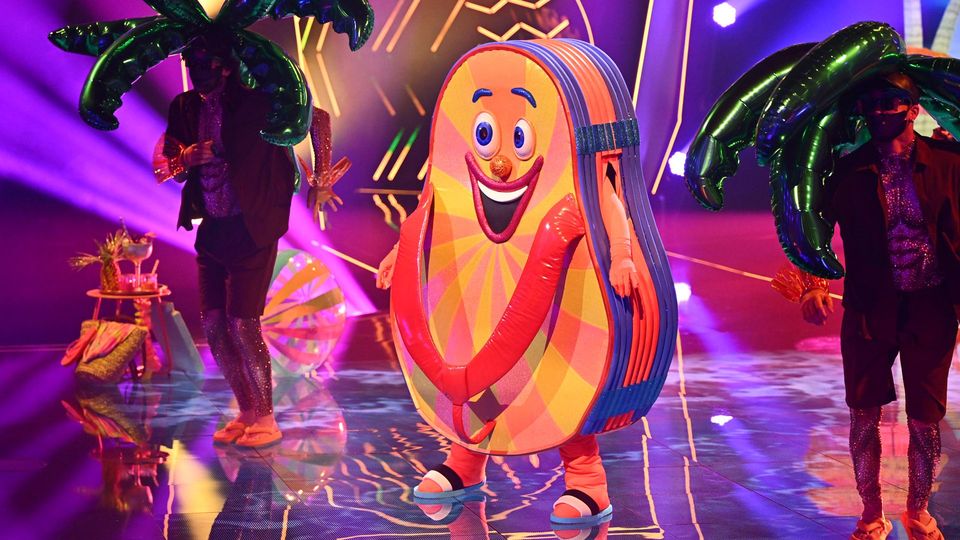 Der Flip Flop sorgt mit „Livin‘ La Vida Loca“ von Ricky Martin für Tanzstimmung