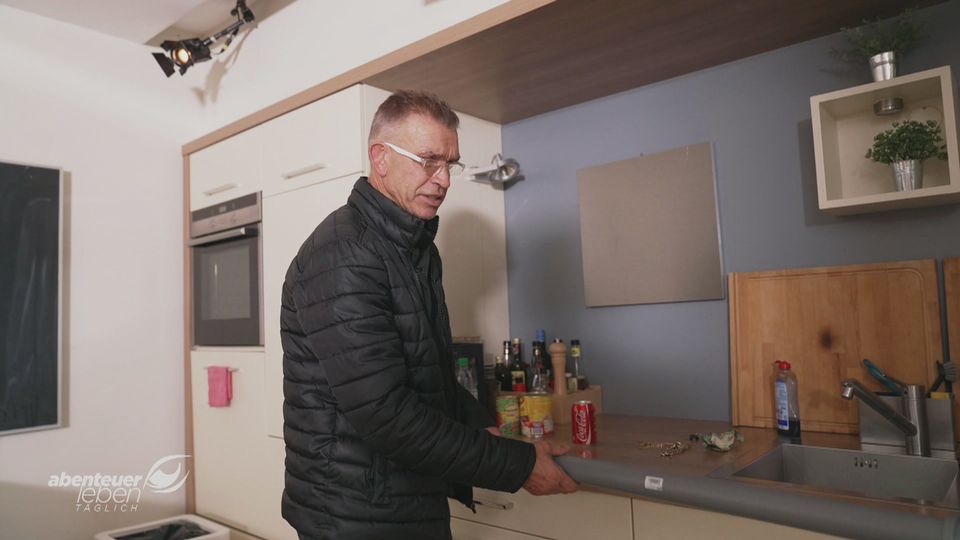 Geheimverstecke mit Risiko – hält Omas Erbstück dem Einbrecher stand?