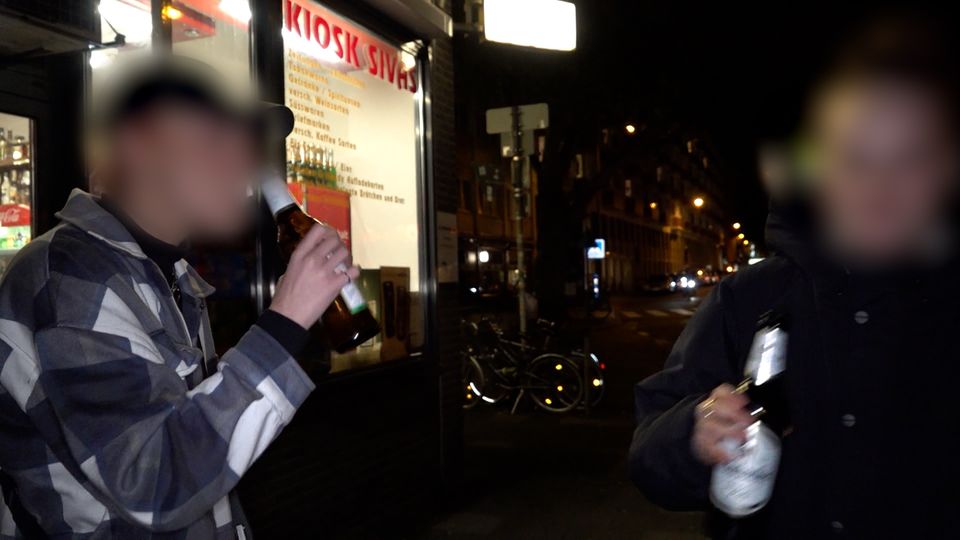 Alkoholvergiftungen bei Jugendlichen sinken