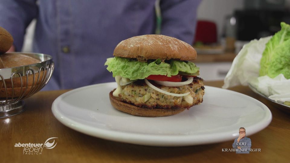 Dirk Hoffmann testet den knusprigen Krabbenburger-Trend