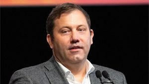 Lars Klingbeil spricht über Krebserkrankung