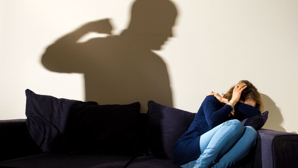 Jede 3. Frau von Gewalt betroffen