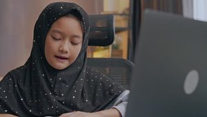 Kopftuchverbot an Schulen soll 2026 in Österreich starten