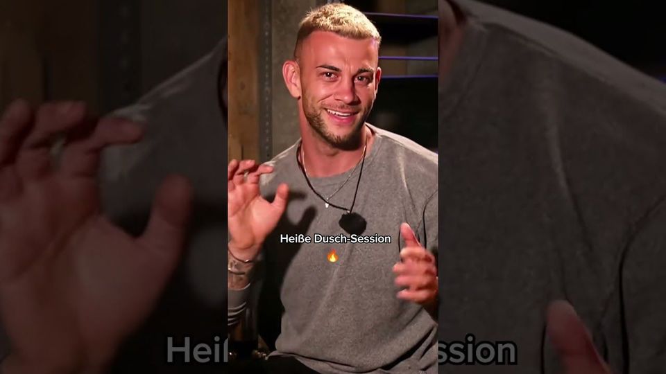 Heiße Dusch Session ð¥