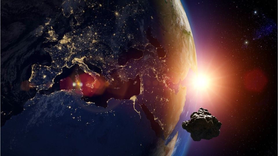 Experten entdecken seltene Minerale im Meteoriten