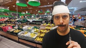 Krank schreiben lassen im Supermarkt: Der Doktor neben der Obstabteilung