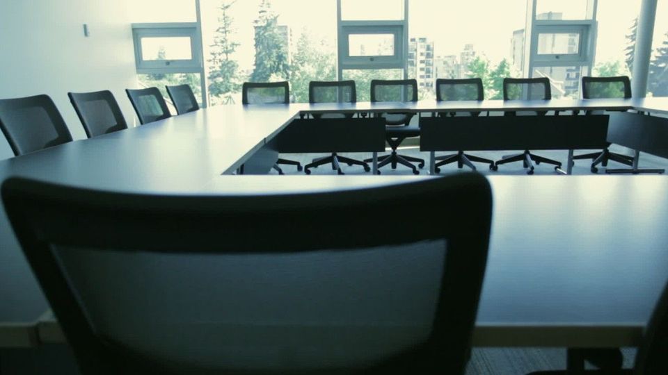 Mindestlohn steigt: Firmen planen Job-Abbau