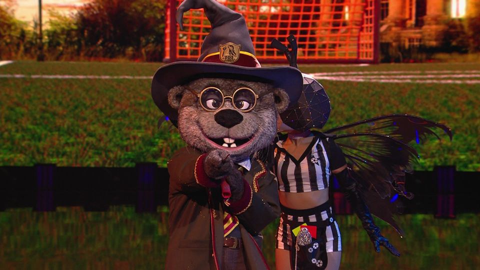 Otter-irdisch gut! Harry rockt „Major Tom“!