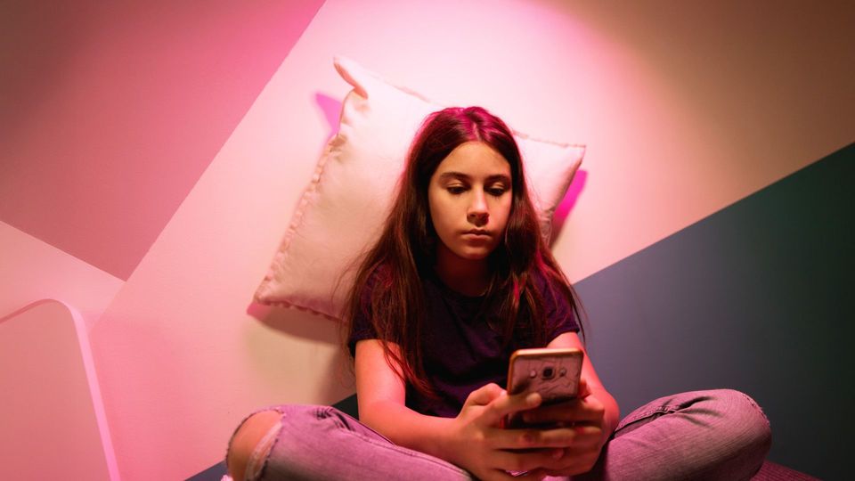 Sollte Social Media erst ab 16 erlaubt sein?