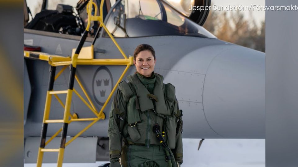 Kronprinzessin fliegt bei Einsatz im Kampfjet mit