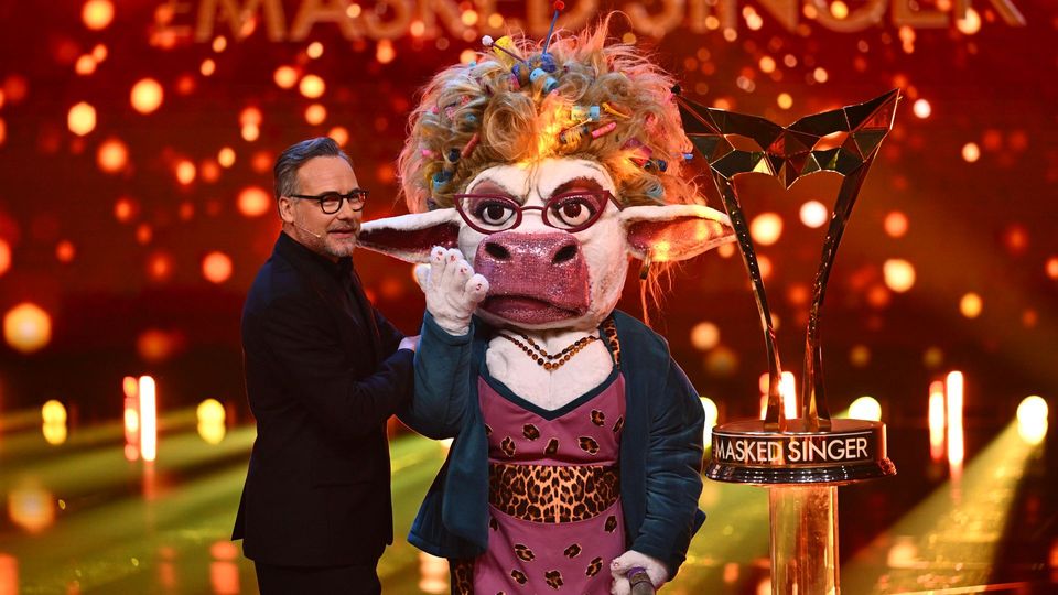Enthüllung: Diese Moderatorin und Comedienne gewinnt als Muuhnika Staffel 12