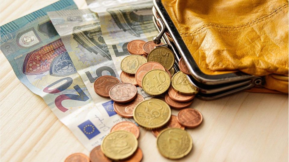 Oxfam-Studie: Superreiche werden immer reicher – Arme noch ärmer