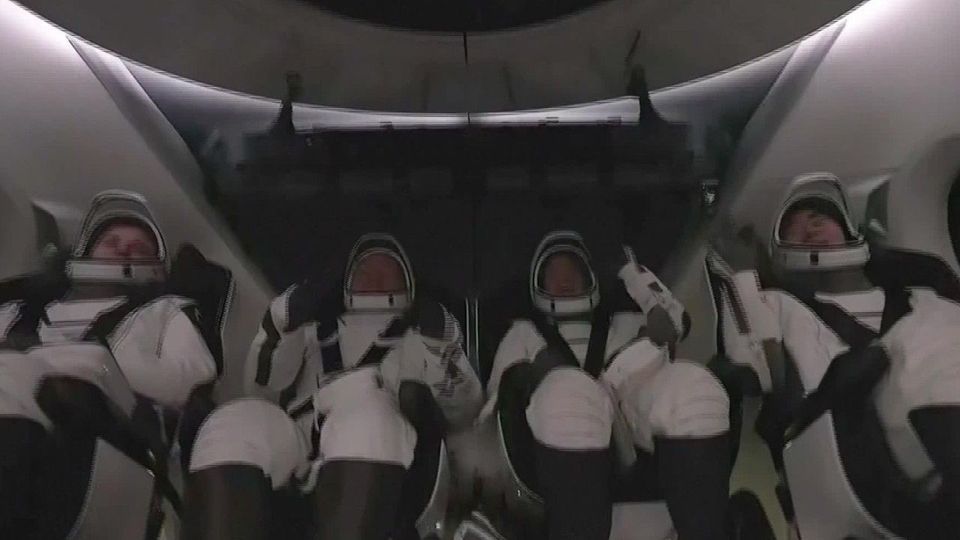 Wegen gesundheitlicher Probleme: ISS-Crew zurück auf der Erde