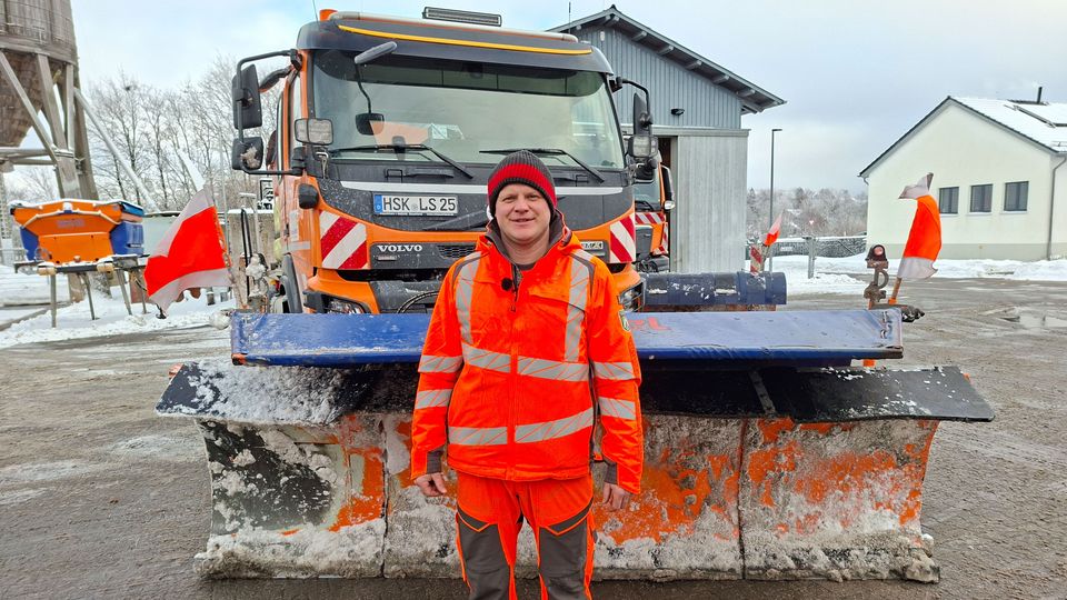 Schrottgefahr im Schneechaos: Was man als Autofahrer besser lassen sollte