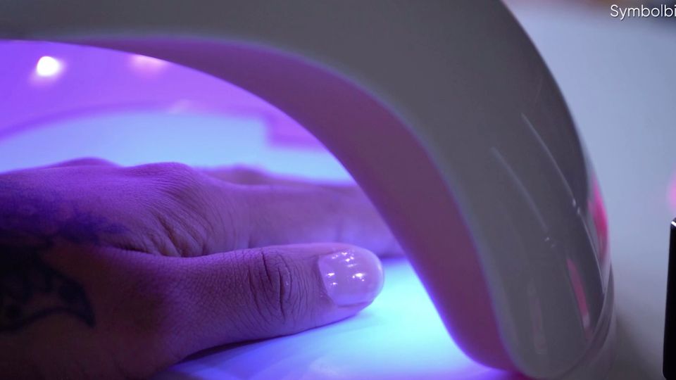 Großer Rückruf bei DM und Rossmann wegen Stromschlaggefahr