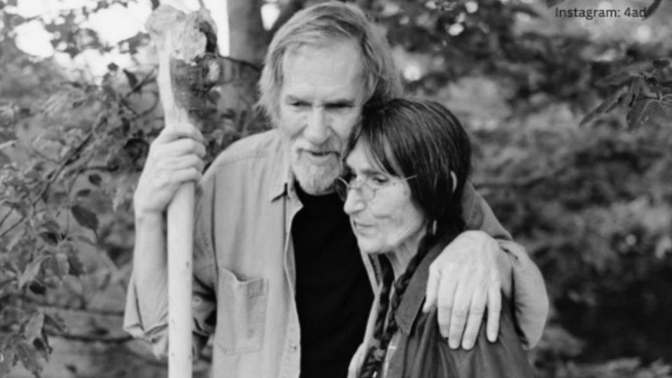 Folk-Sänger Tucker Zimmerman und seine Frau sterben bei Brand