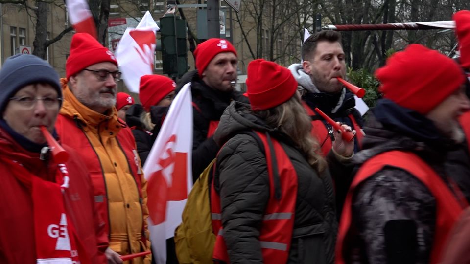 Gewerkschaft fordert mehr Geld für Lehrer