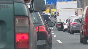 Stau-Chaos in NRW: Tägliche Geduld nötig