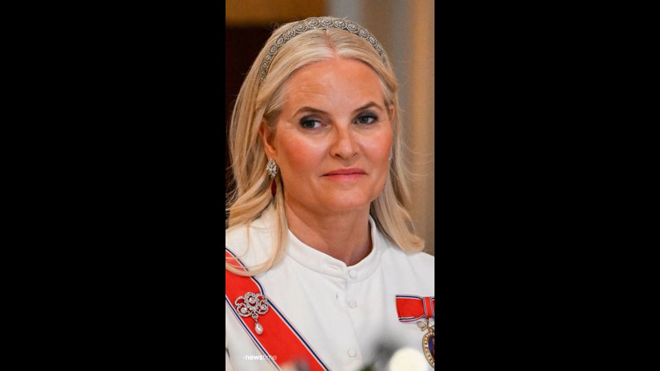 Epstein-Affäre: Mette-Marit entschuldigt sich