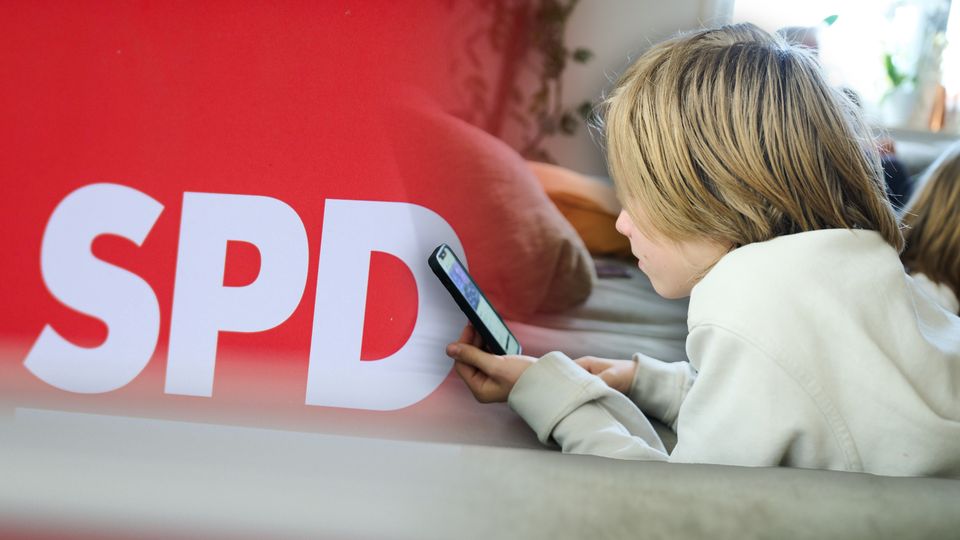 SPD: Alters-App für soziale Netzwerke