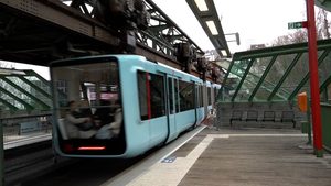 Wuppertaler Schwebebahn feiert Jubiläum