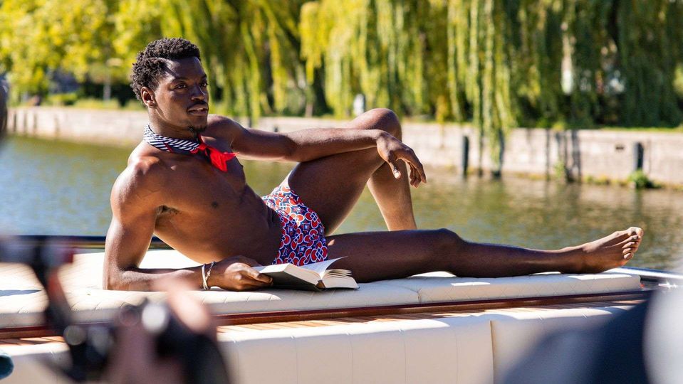 Retro-Shooting: Neid & Nervenflattern auf dem Spree-Boot