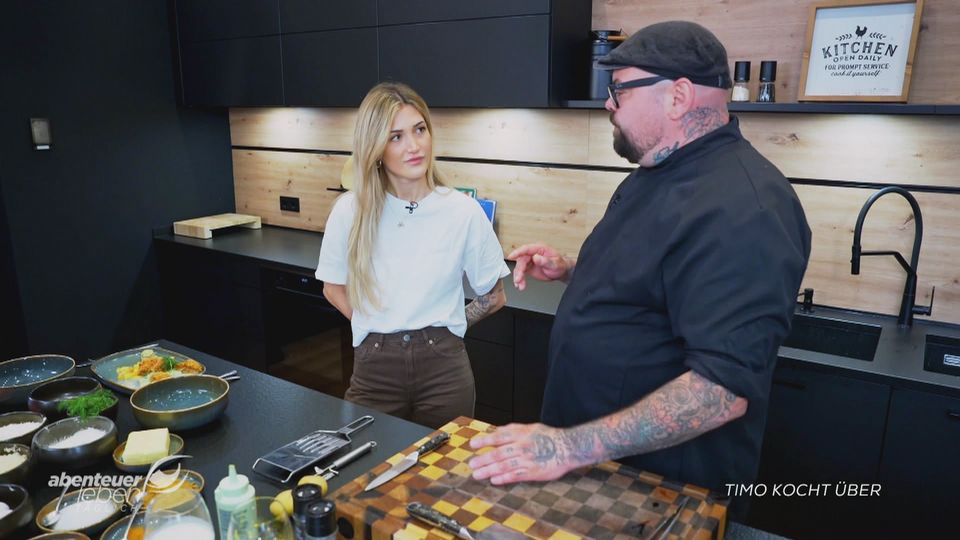 Kochduell unter Druck: Yara am Herd, Timo am Lautsprecher