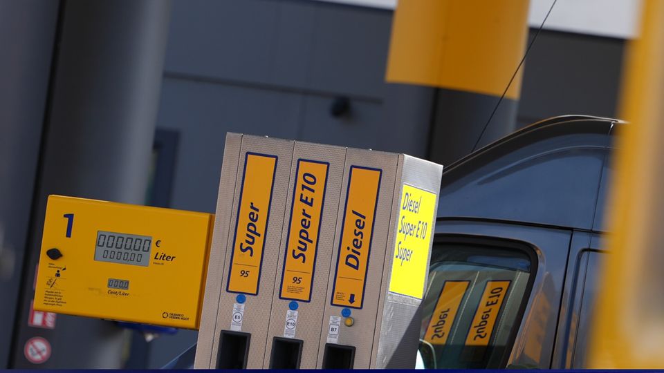 Krieg treibt Spritpreise in die Höhe